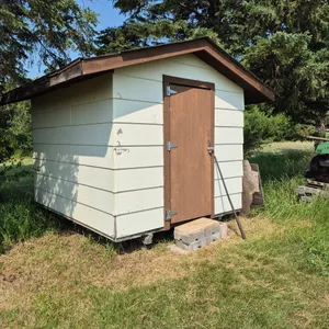 GARDEN SHED