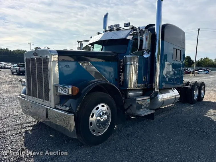 2006 Peterbilt 379 semi truck