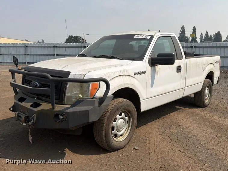 2014 Ford F150 pickup truck