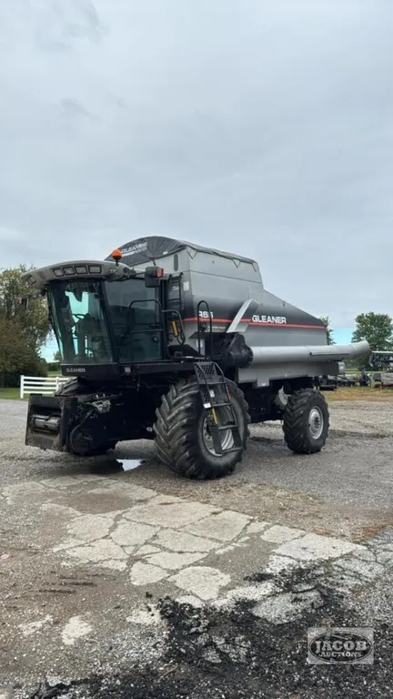 GLEANER R65 DIESEL 4WD COMBINE