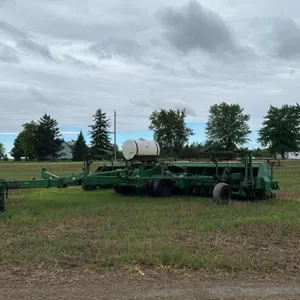 GREAT PLAINS SOLID STAND 30 SEED DRILL