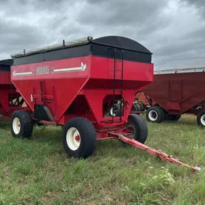 GERBER 500 BUSHEL GRAVITY WAGON