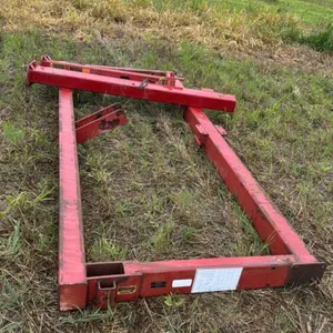 WHITE 4 ROW PLANTER FRAME