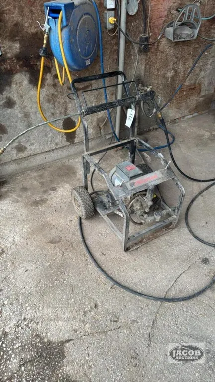 KODIAK XR2100E ELECTRIC PRESSURE WASHER