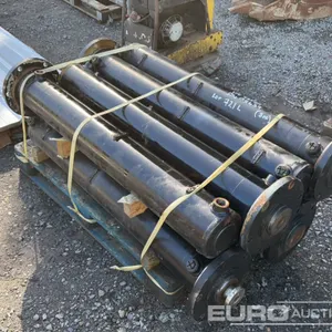 Hydraulic Rams (8 of) 