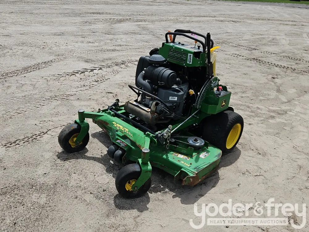 2019 John Deere 652M