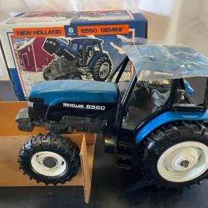 New Holland 8560 Gemini