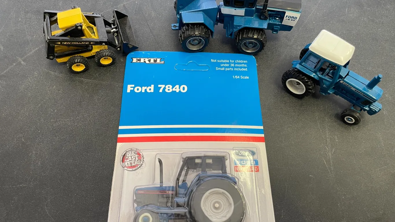 (4) Ford /New Holland Tractors