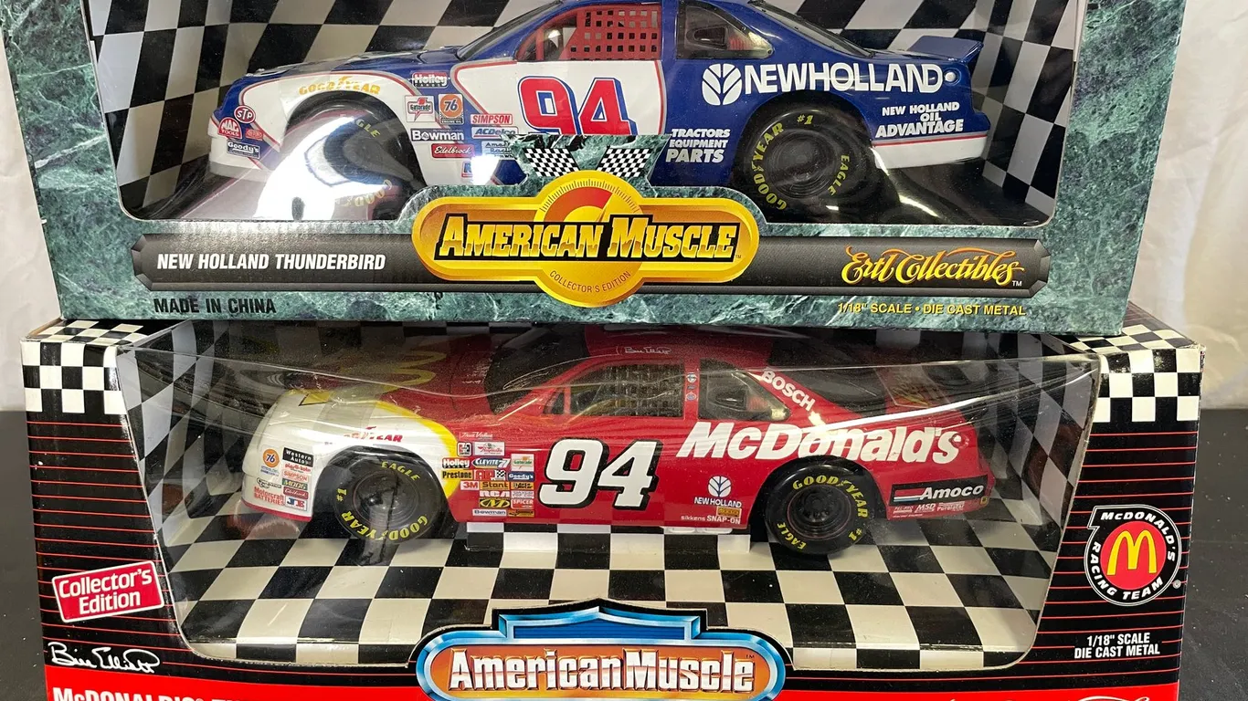 (2) American Muscle Cars