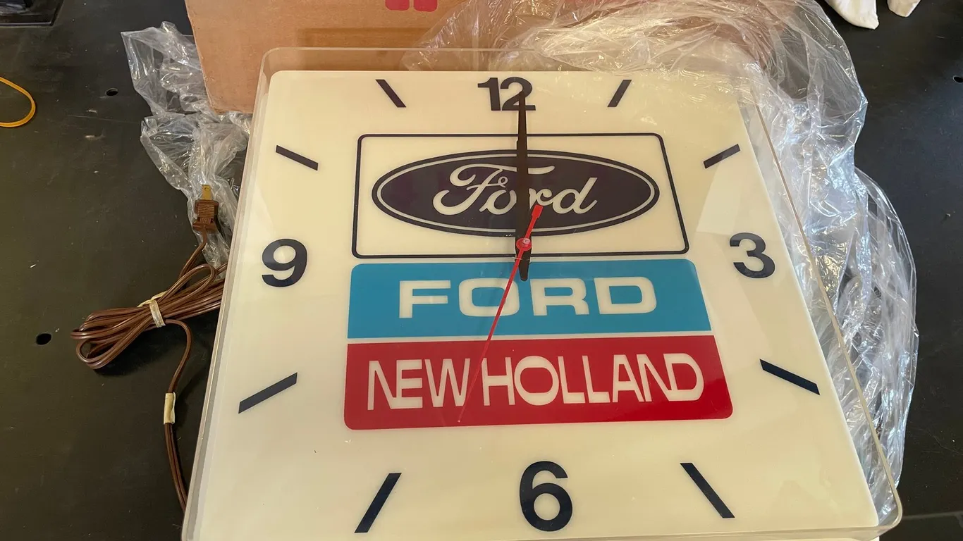 Ford New Holland Clock