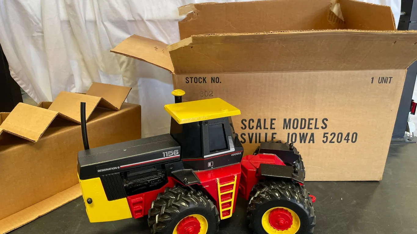 Versatile 1156 Tractor