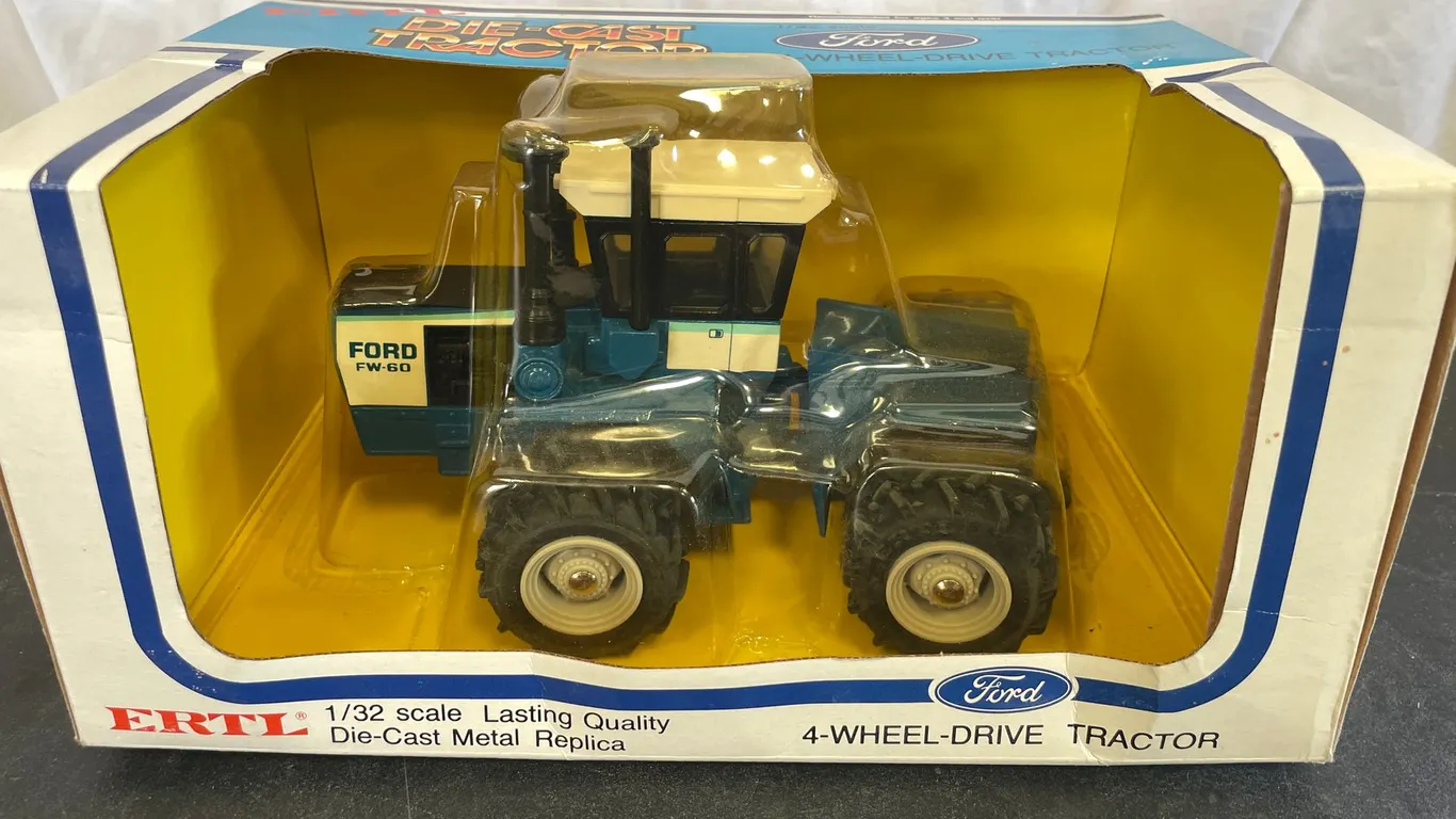 Ford 4-WD Tractor