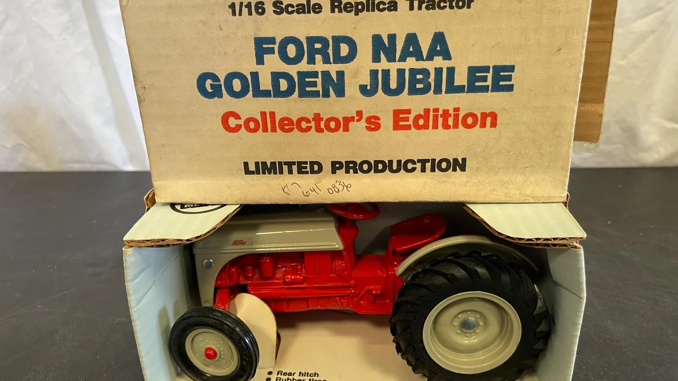 (2) Ford Tractors