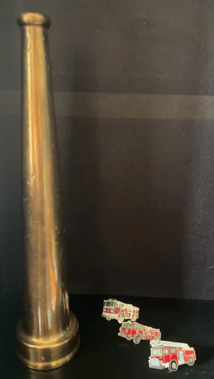 Brass Fire Hose Nozzle with 3 Fire Truck Pins