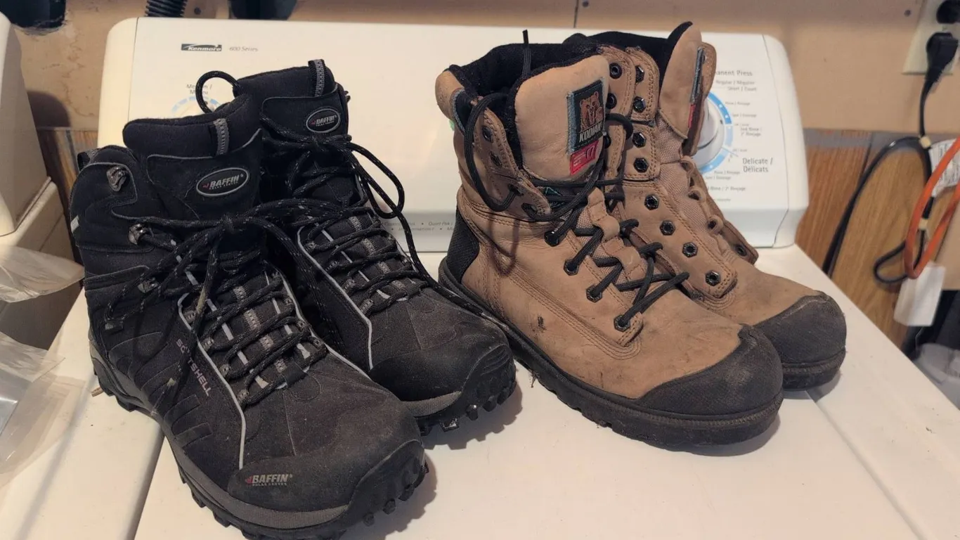 2: Baffin Men's Zone Soft Hiker Boots Size 10 & Kodiak Work Boots Size 11