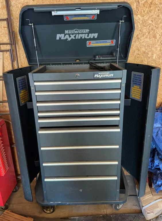 Mastercraft Maximum Tool Box with Multiple Drawers