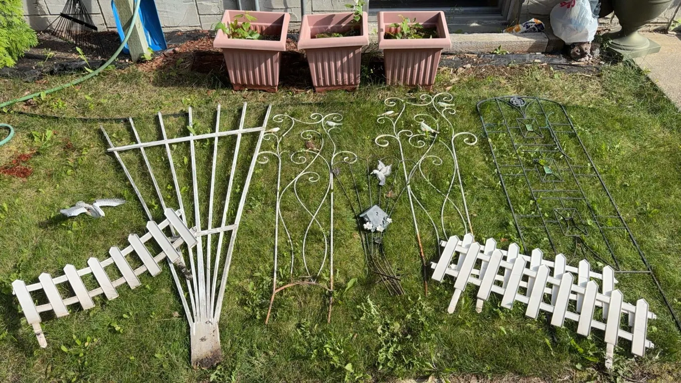 Metal Garden Trellises and Three Plastic Plant Pots