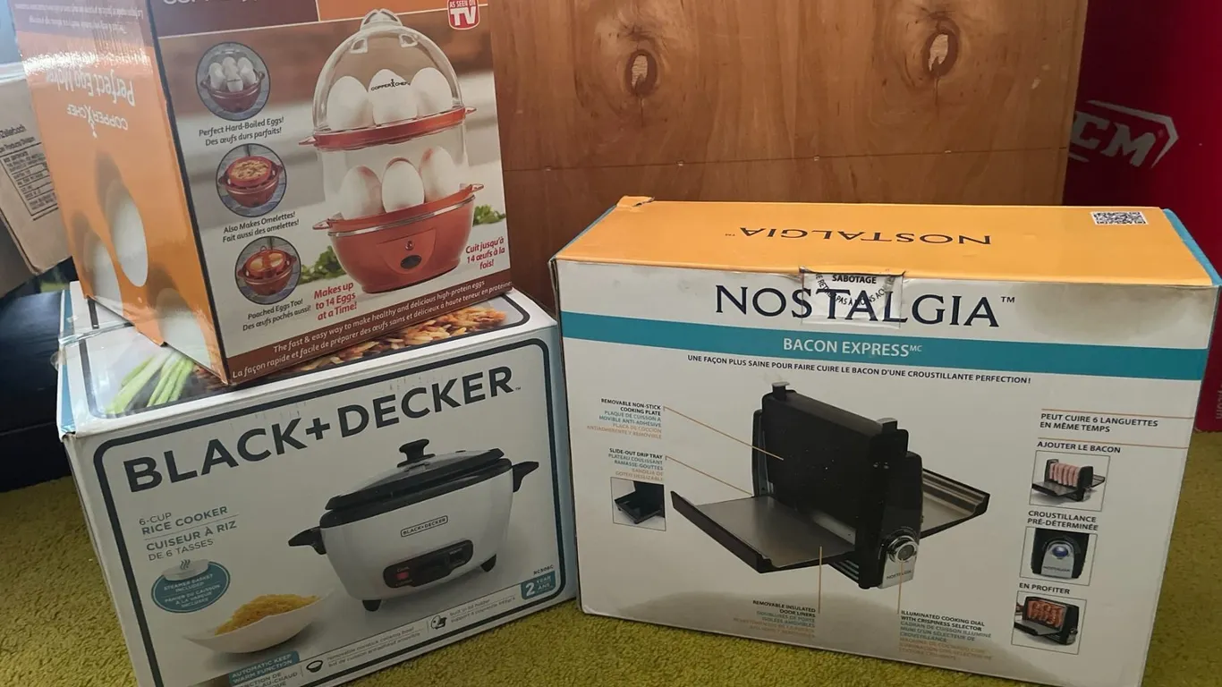 3 Small Kitchen Appliances: Bacon Express, Egg Maker, Rice Cooker