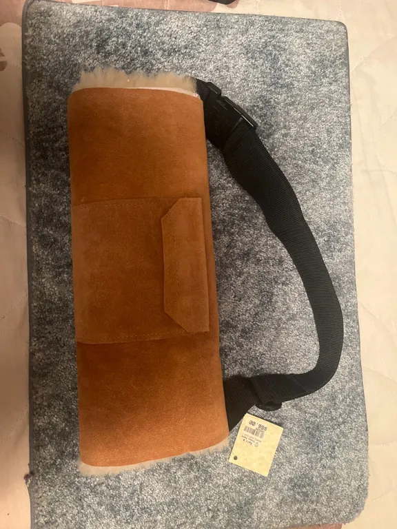 Egli's Sheep Farm Sheepskin Sports Muff with Strap