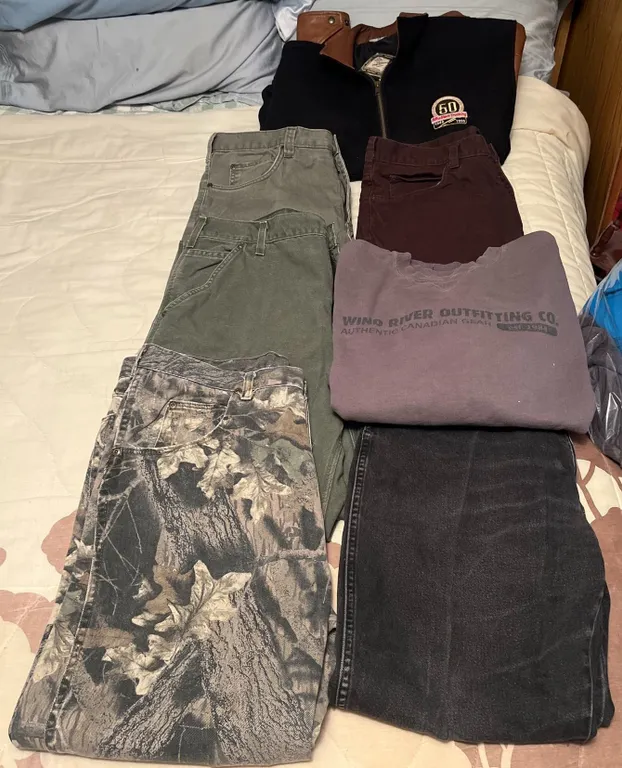 Men's Clothing Lot: Carhartt, Wrangler, Dakota, Wild River, Mullen Trucking Jacket