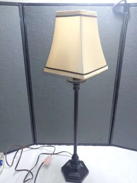 Candlestick-style Lamp