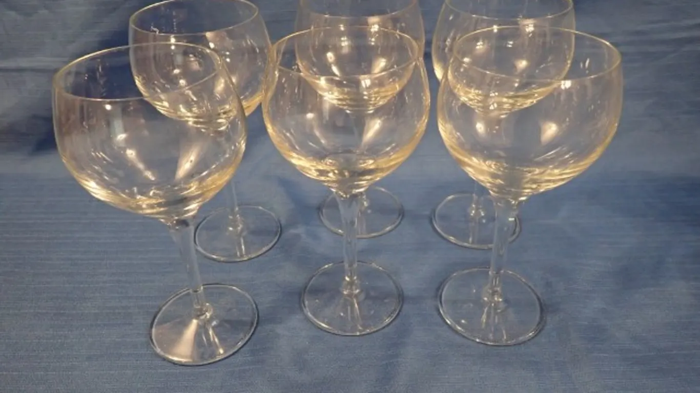 Clear Glass Stemware+