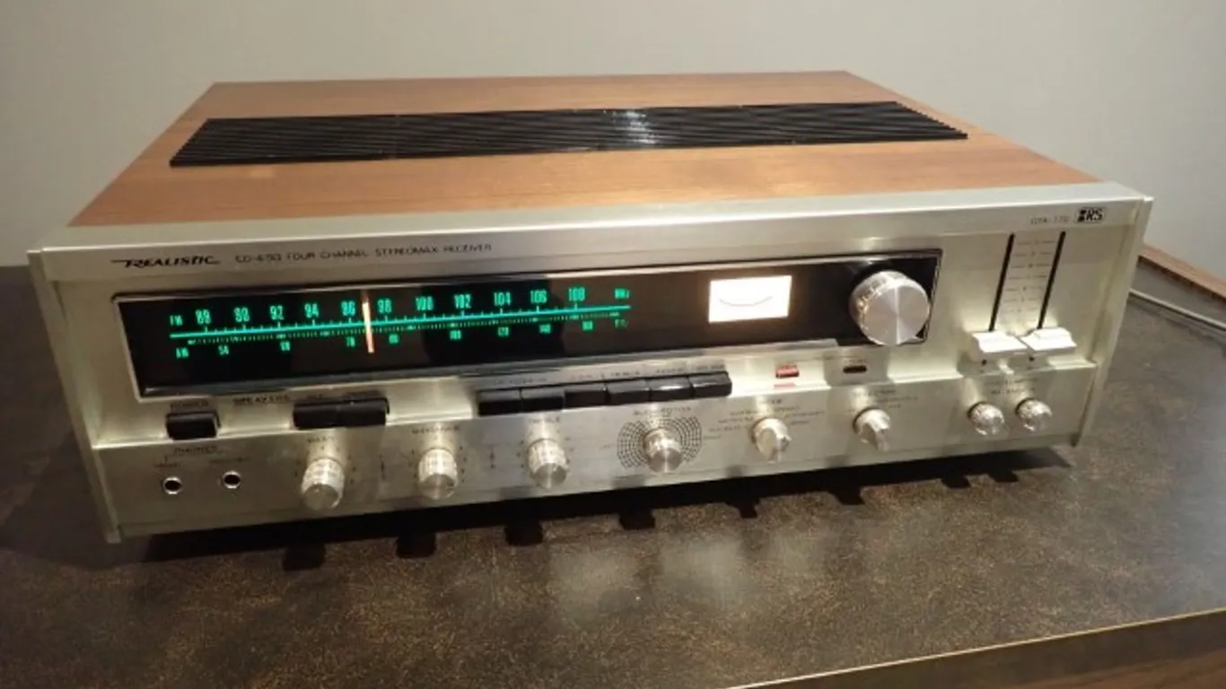 Viintage Realistic 4 Channel Receiver