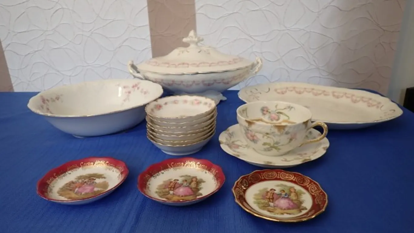 Bridal Wreath Patterned Porcelain Collection+