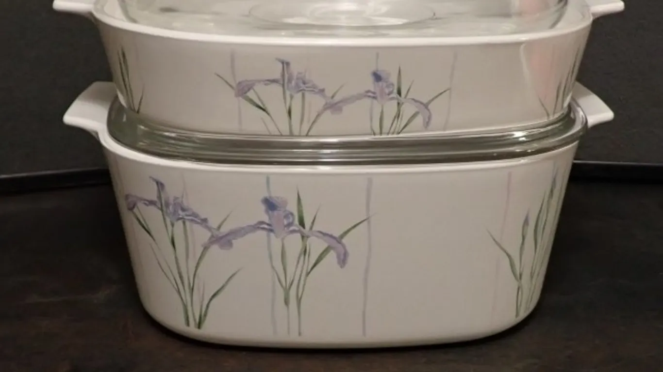 White Corning Ware Baking Dishes