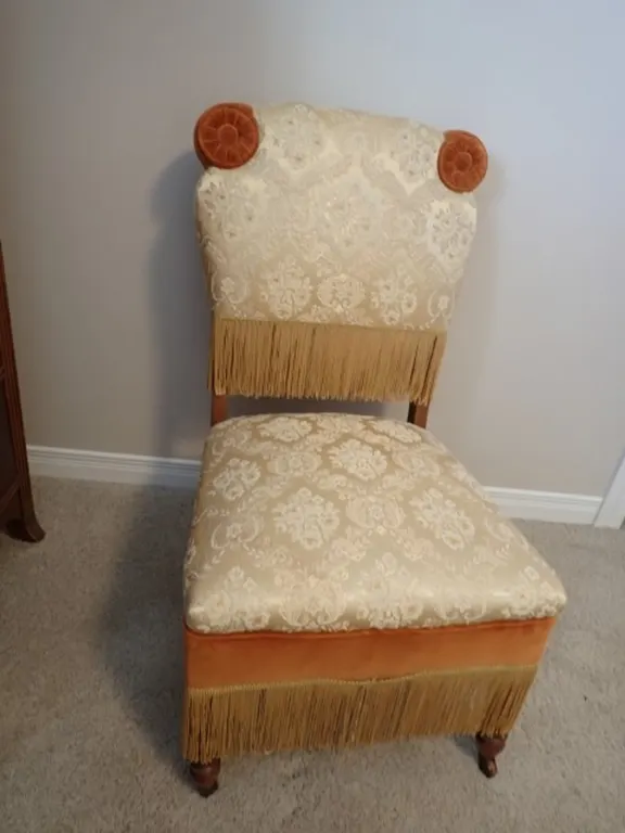 Antique Napoleon III Style Slipper Chair