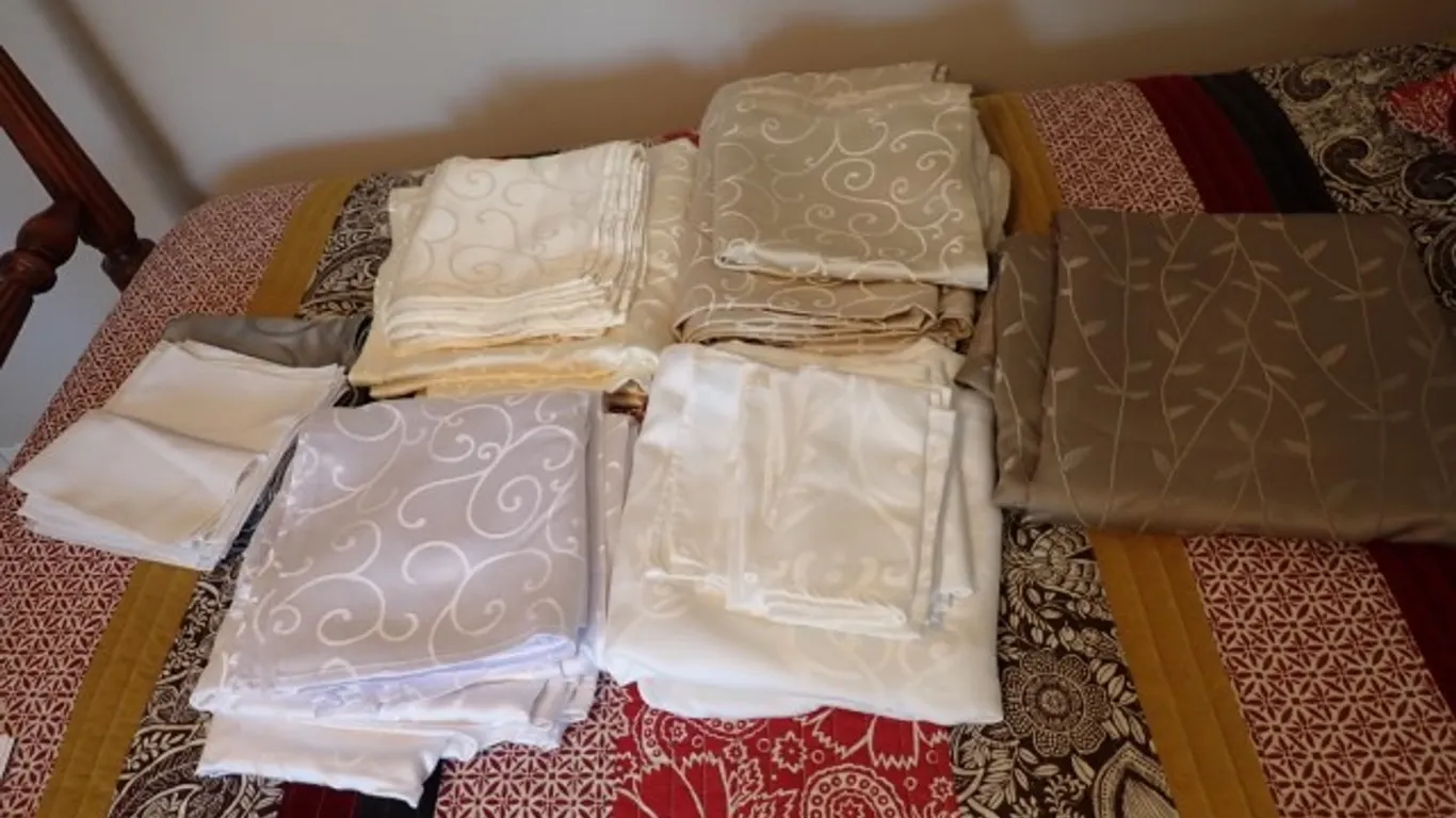 Table Linens With Matching Placemats