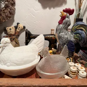 Collection of Vintage Hen and Rooster Dishes and Figurines