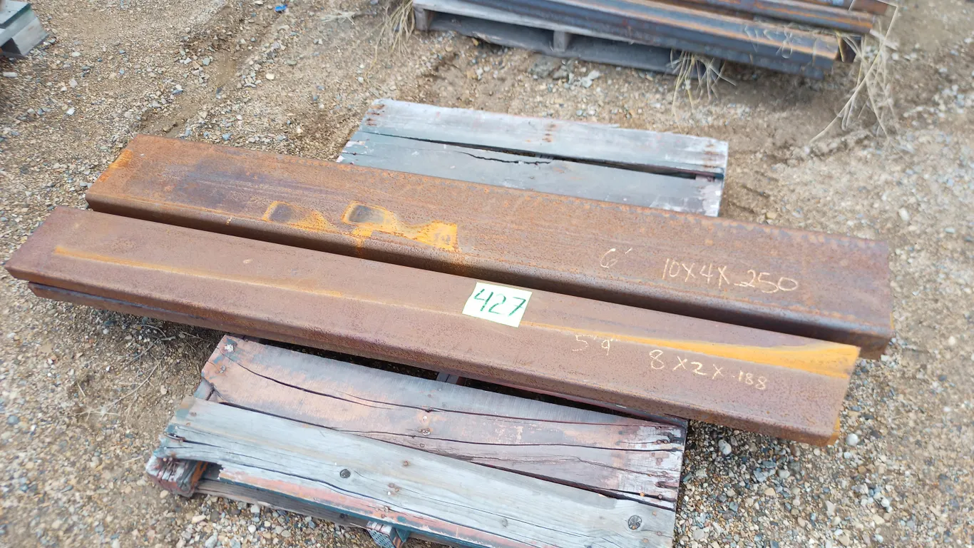 3 Metal Shorts Structural Steel, approx 6ft lengths