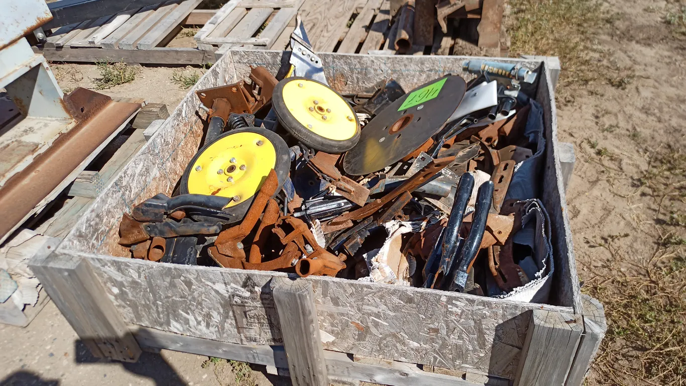 Misc Metal Ag parts / Scrap