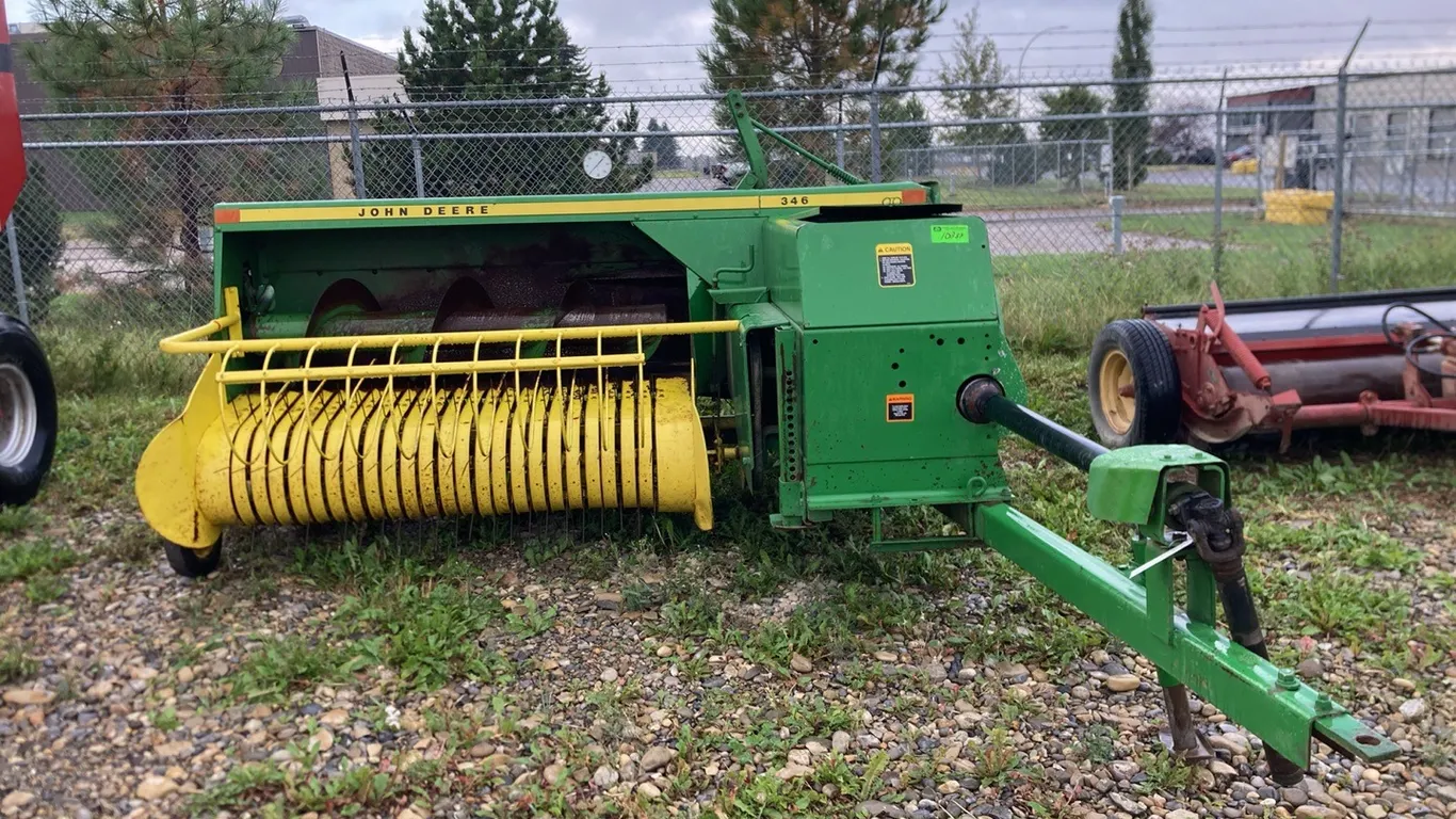 John Deere 346 Square Baler **D-15**