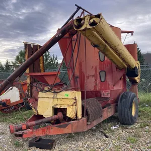 New Holland 359 Mixer Mill s/n: 488196 **D-24**