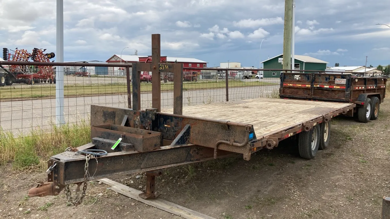 Flat Deck 20' Bumper Pull Over Deck Trailer VIN: 46UFU202XD1149339