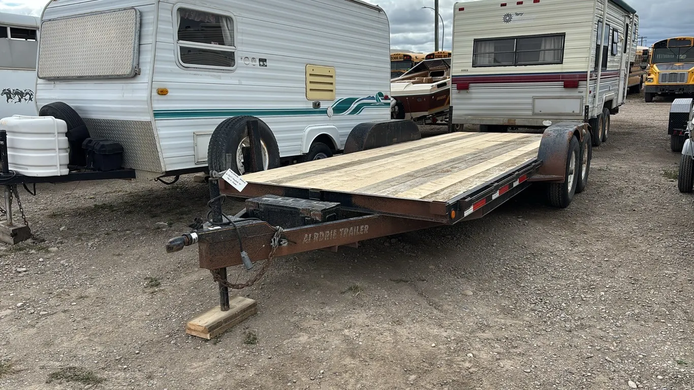2007 Hayshed 18' Equipment Trailer