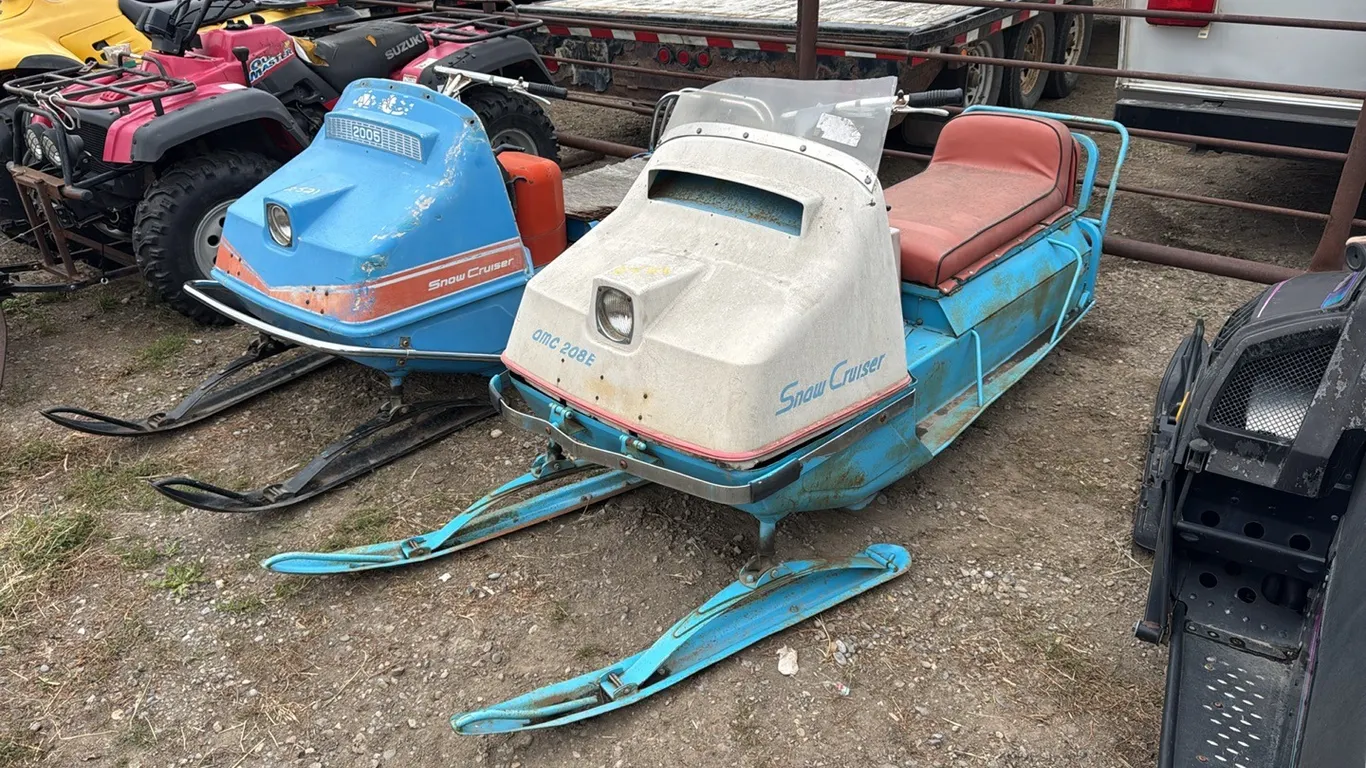 1967 Snow Cruiser Snowmobile