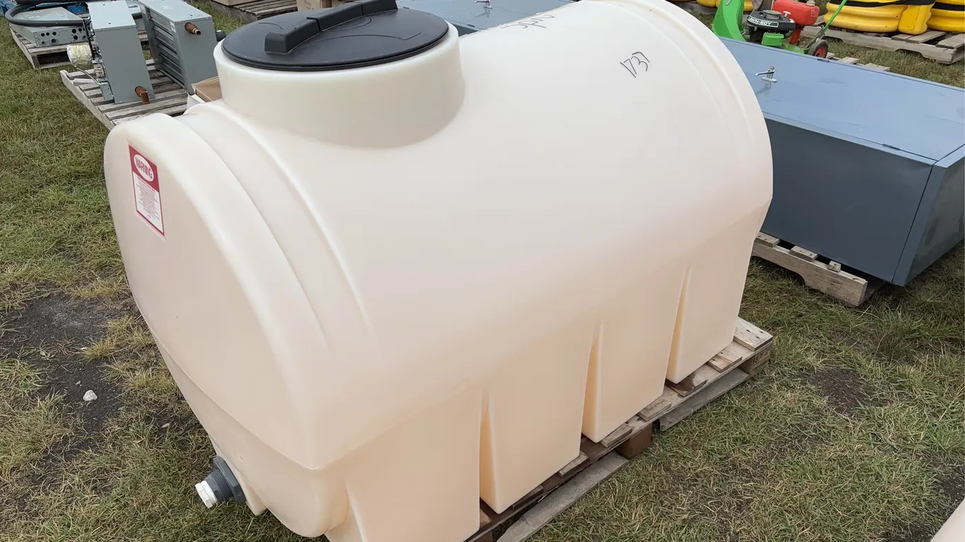 225L Consumption Water Tank, last held wine but cleaned, *Unreserved*