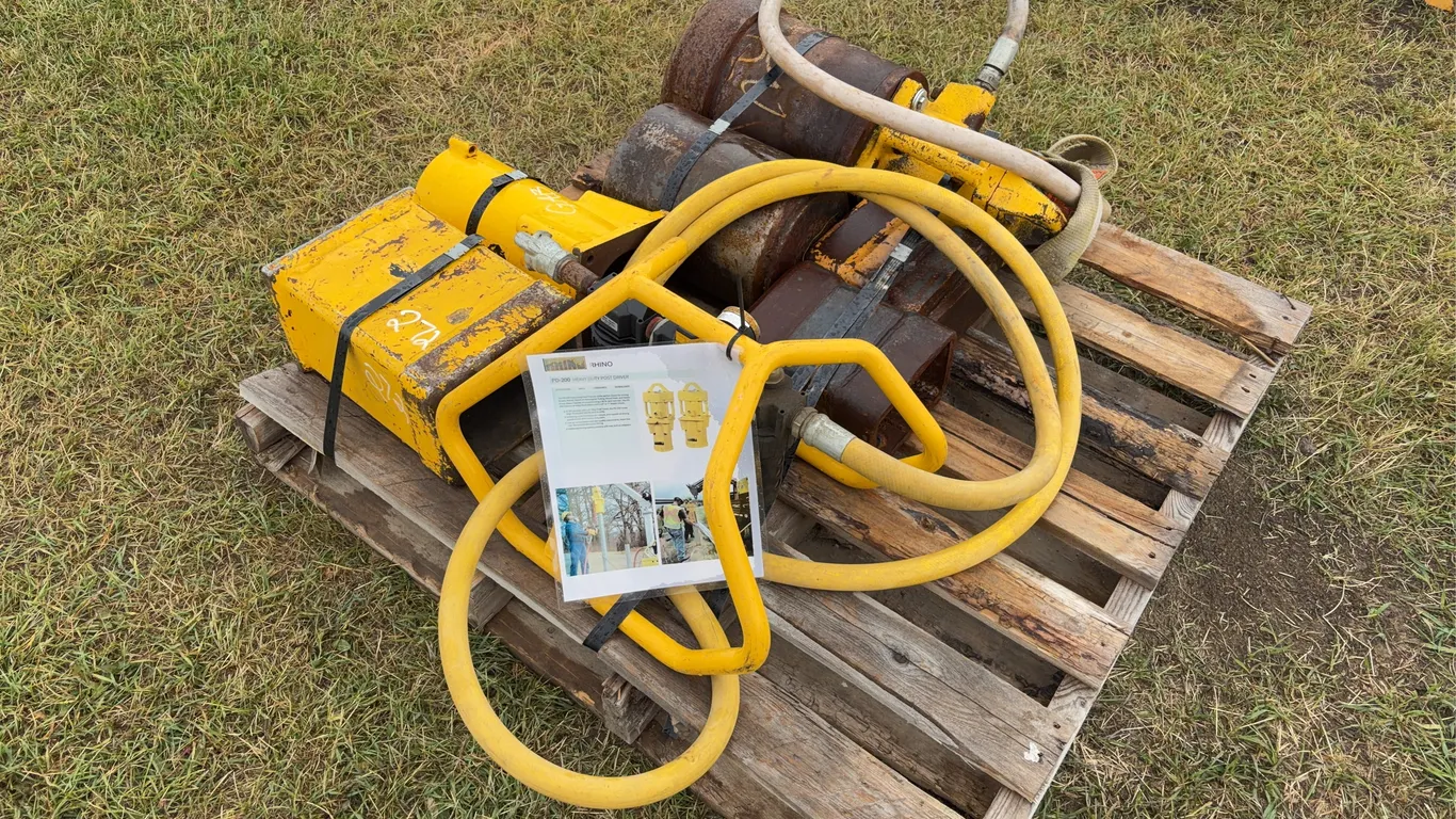 Rhino PD200 Pneumatic Post Pounder, Yellow, H Beams, I Beams *Unreserved*