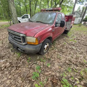 2001 Ford F-350 Super Duty Mini Pumper Truck