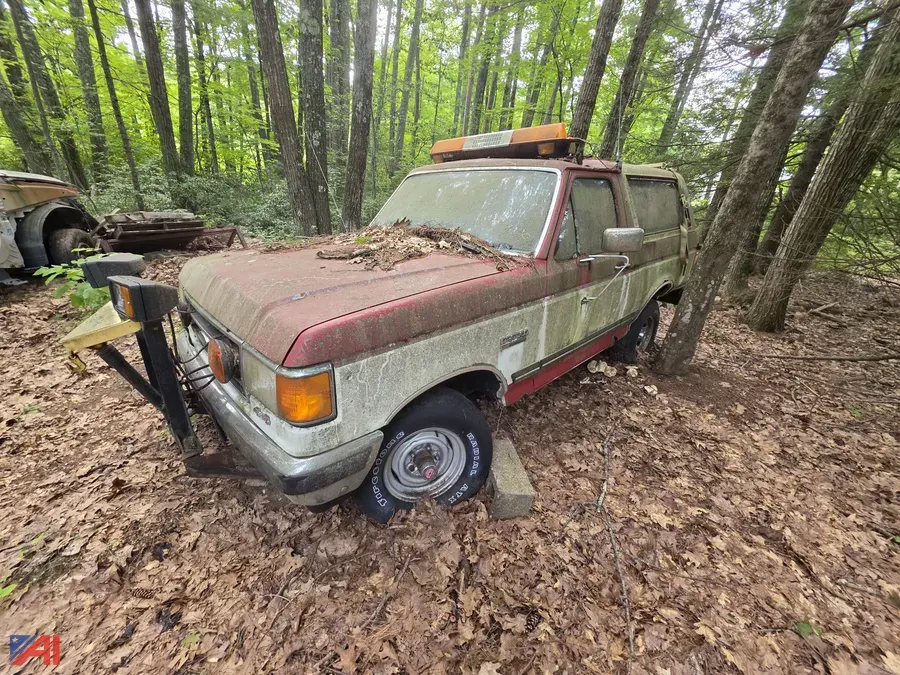 1991 Ford Bronco SUV (Parts Only)