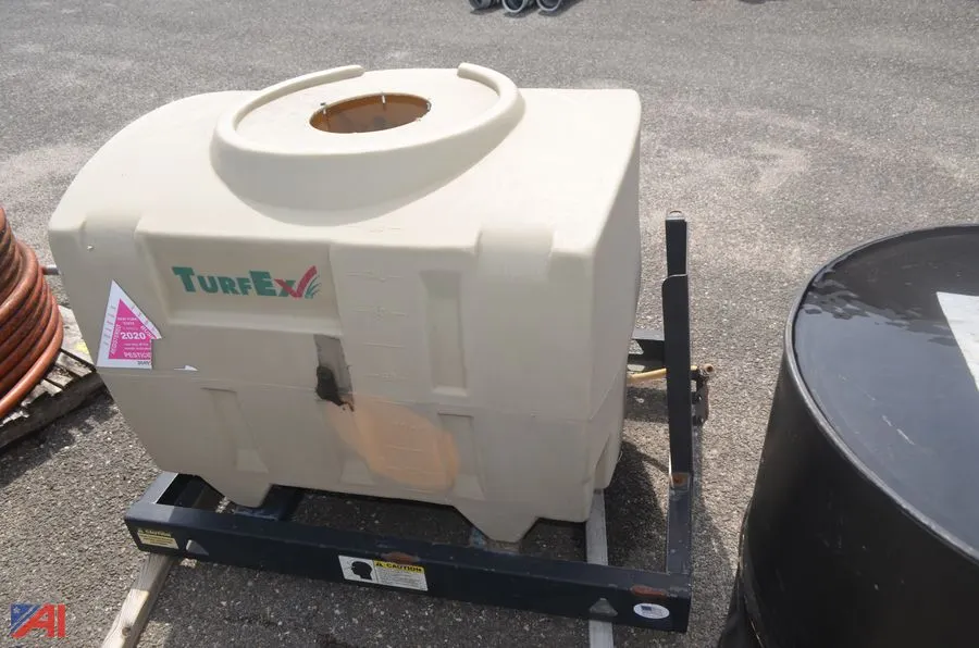 TurfEx 100 Gallon Poly Tank