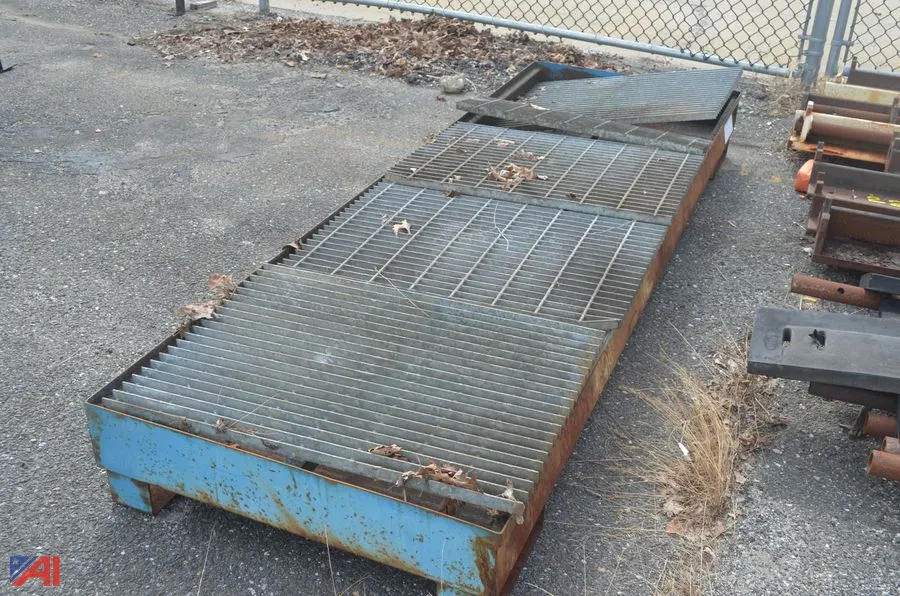 DENIOS Steel Spill Containment Pallet/Spill Sump
