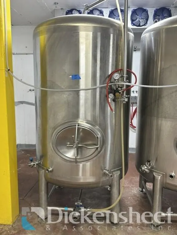 APPROX. 15 BBL STAINLESS STEEL BREWERY BRITE TANK
