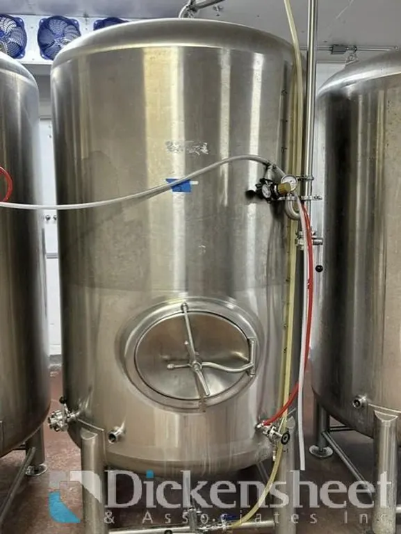 APPROX. 15 BBL STAINLESS STEEL BREWERY BRITE TANK