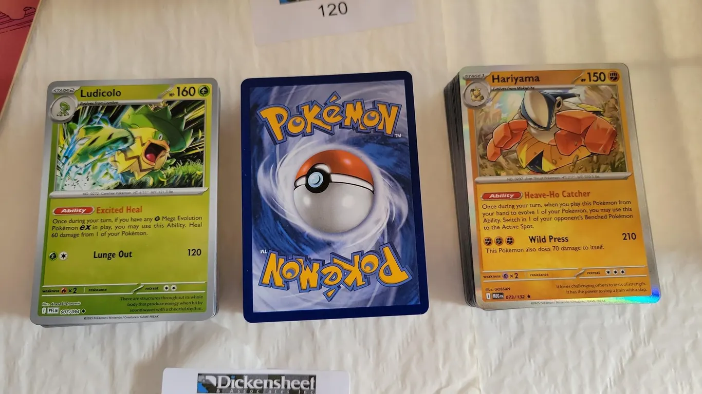 (150) POKÉMON CARD LOT