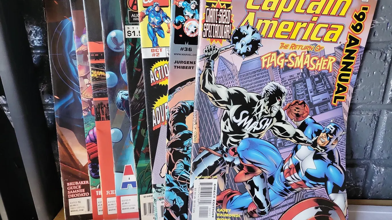 LOT OF (8) MARVEL CAPTAIN AMERICA COMICS