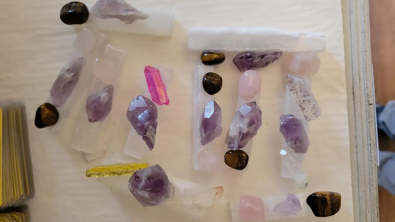 LOT OF DIFFERENT COLORED AND SHAPED CRYSTALS